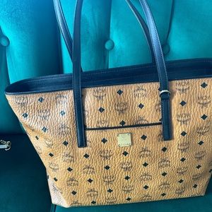 Large MCM tote bag
